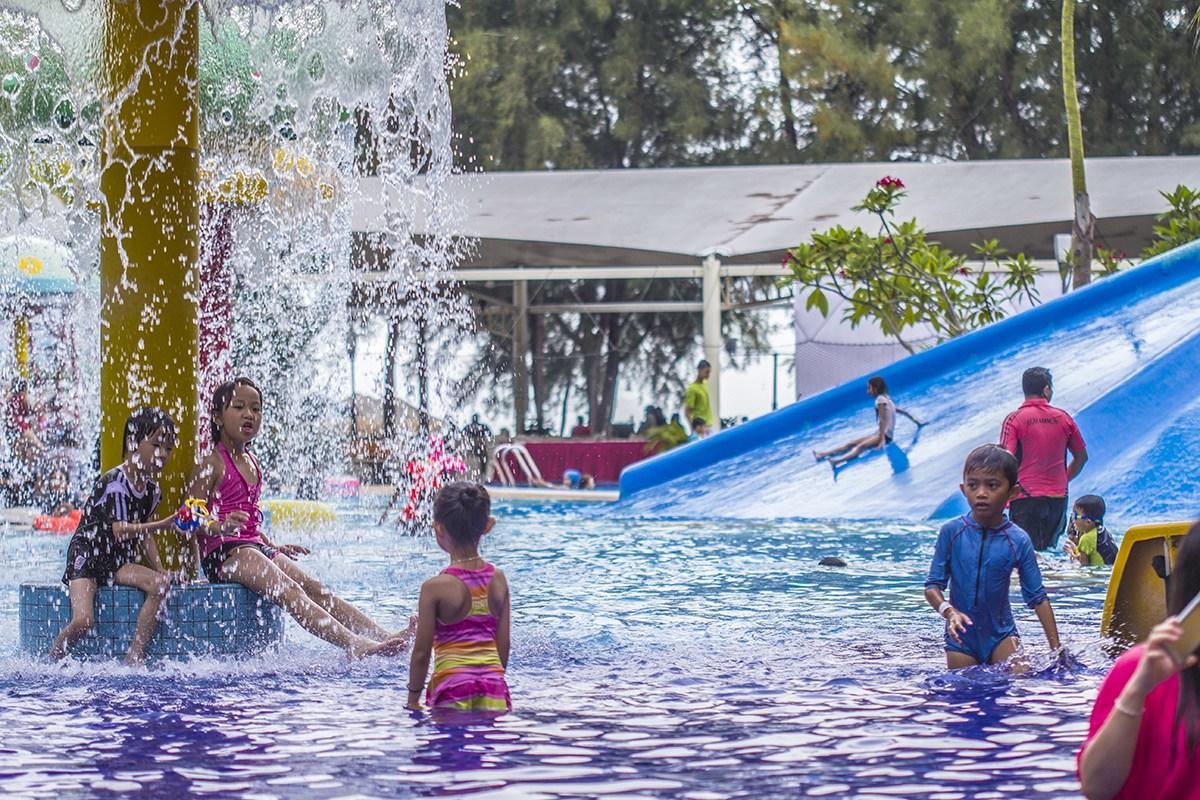 Qastury Gold Coast Morib Resort מראה חיצוני תמונה